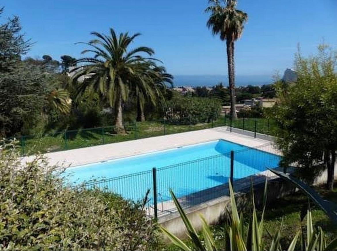 וילנב-לובה Appartement 2 Pieces En Rez De Jardin Avec Parking Et Piscine מראה חיצוני תמונה